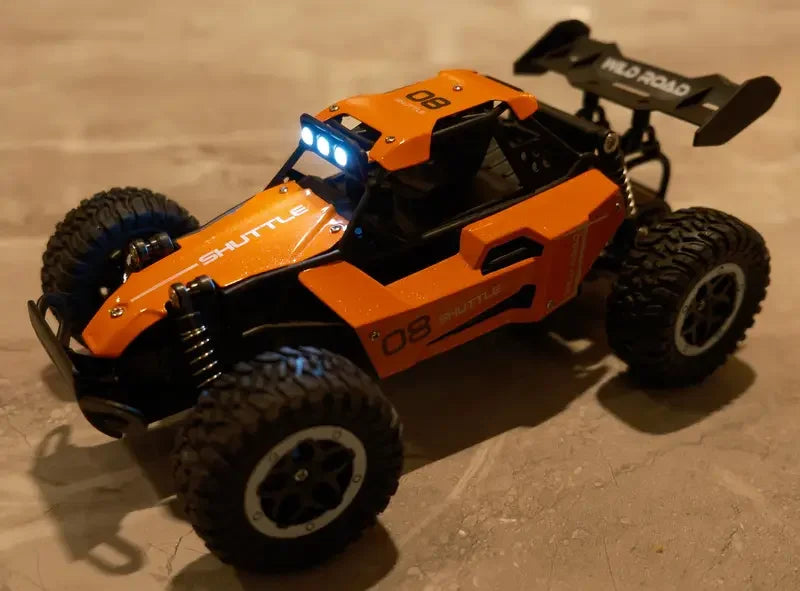 1:16 RC Monster Truck – 20KM/H Off-Road Car with LED Lights