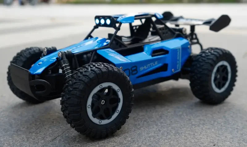 1:16 RC Monster Truck – 20KM/H Off-Road Car with LED Lights